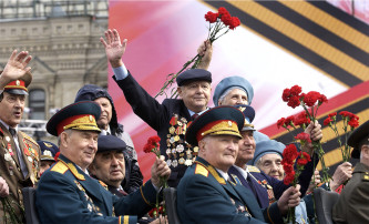 Парад Победы 2005 года — 60-летие Победы Парад Победы 2005 года — 60-летие Победы.
